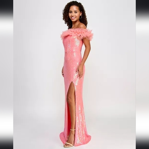 NWT Pear Culture Juniors Tulle-Trim Off-The-Shoulder Sequin Gown in Coral Size 9 - Picture 3 of 12